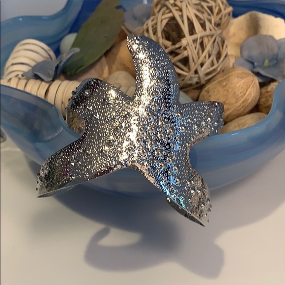 Silver Tone Starfish Cuff | Bangle Bracelet - Picture 6 of 8